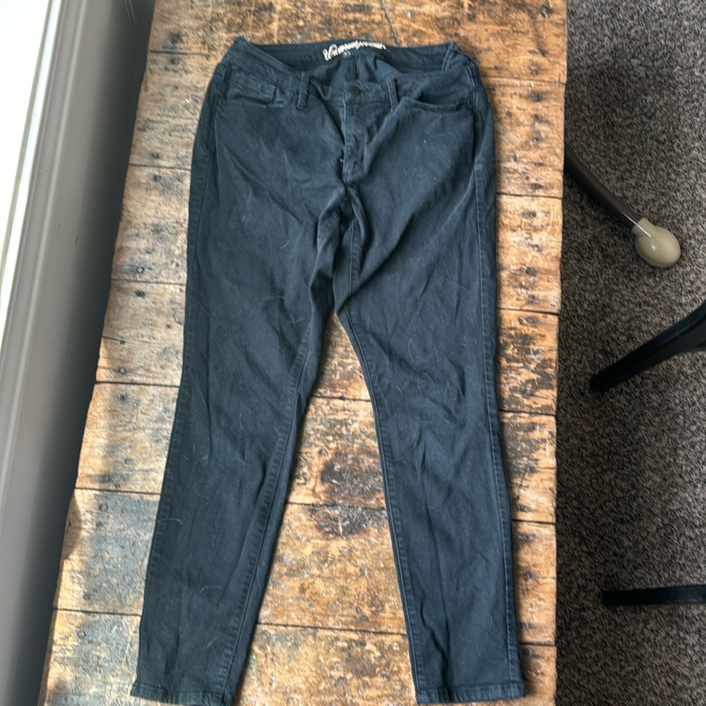 Black Skinny Jeans